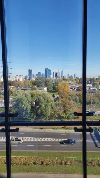 Uroczy Apartament Blisko Centrum Warszawy Daire Varşova Dış mekan fotoğraf