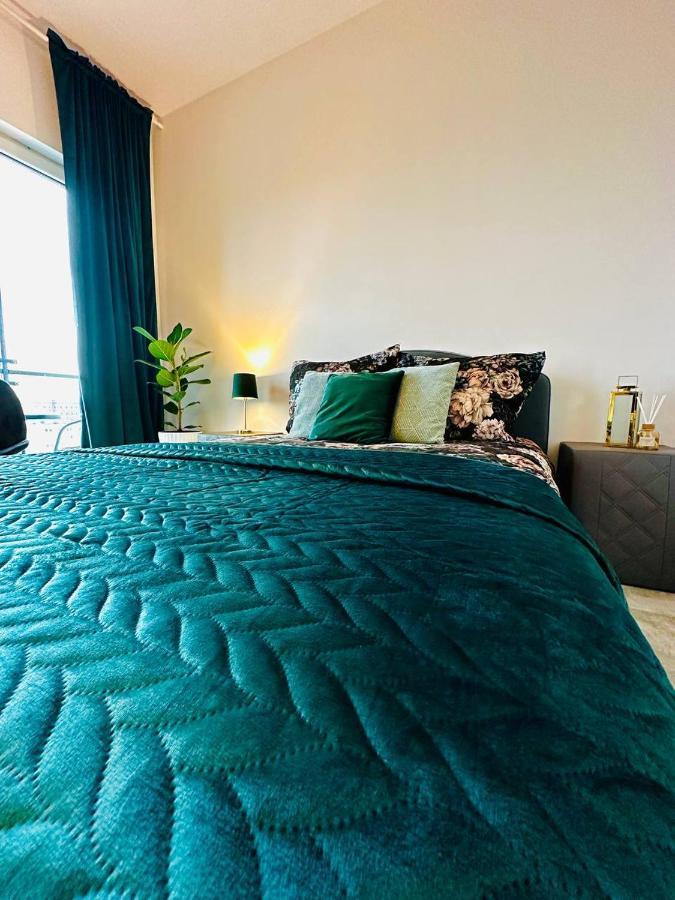 Uroczy Apartament Blisko Centrum Warszawy Daire Varşova Dış mekan fotoğraf